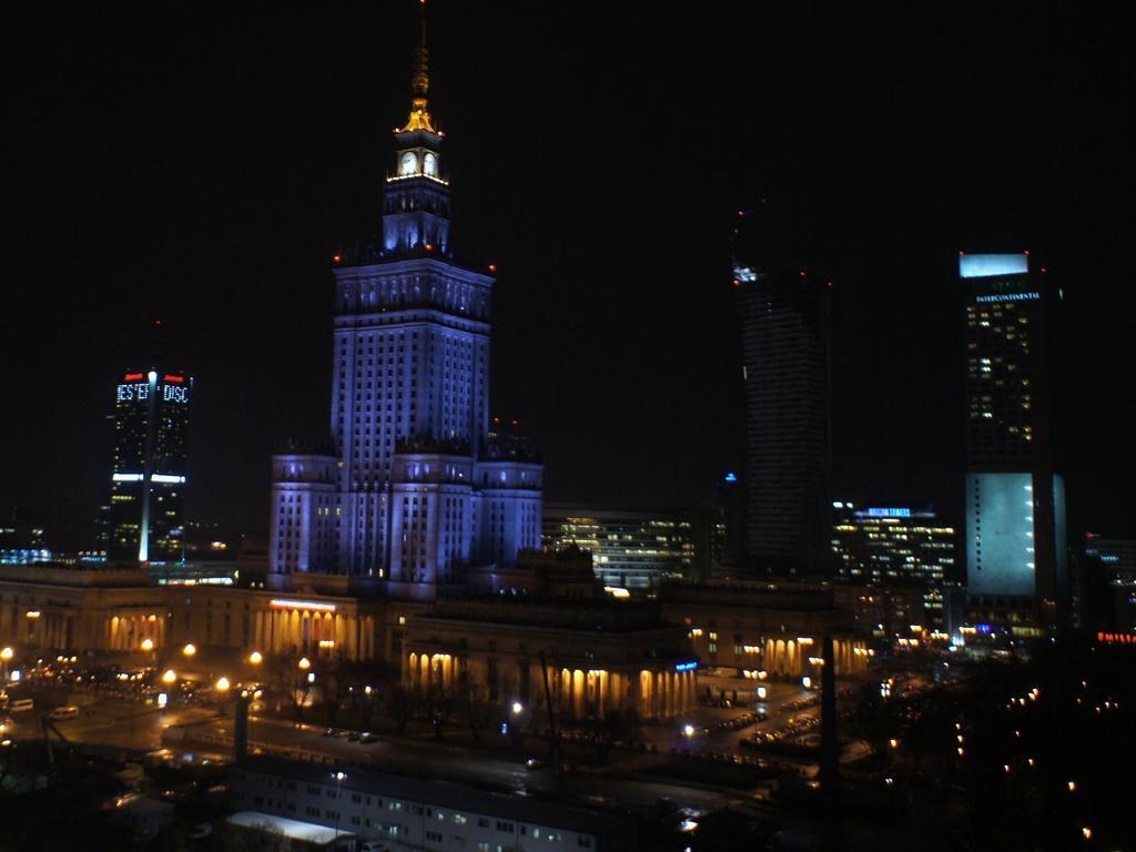 Bonapartments Warsawa Bagian luar foto