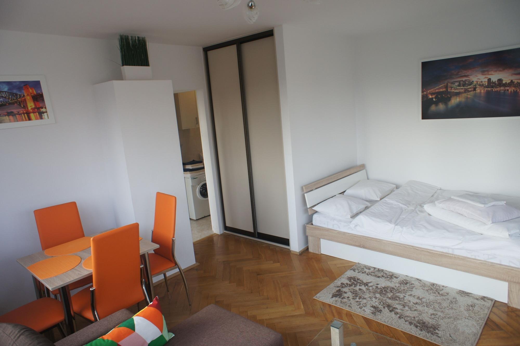 Bonapartments Warsawa Bagian luar foto